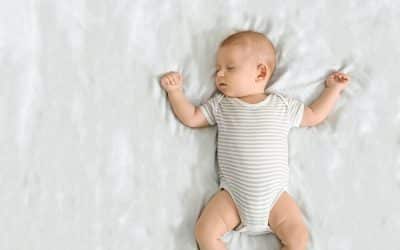 Как спи бебето на 4-6 месеца
